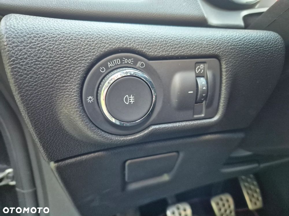Opel Astra - 10