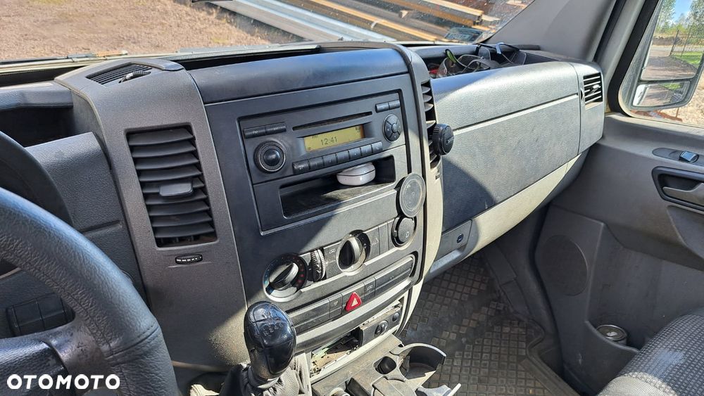 Mercedes-Benz sprinter - 9