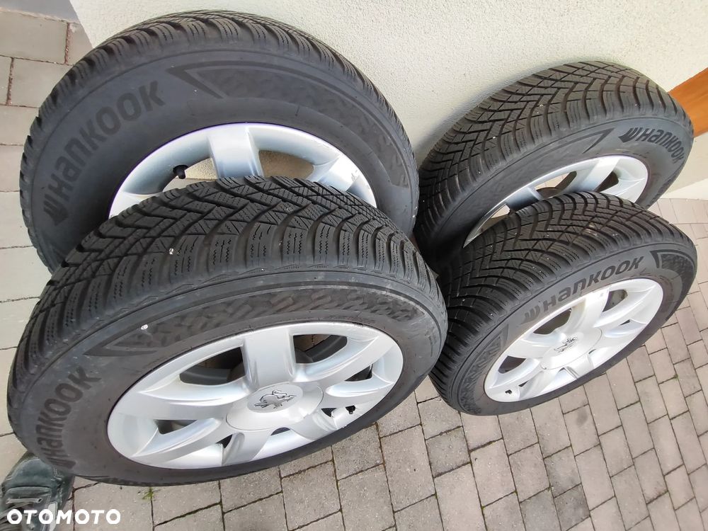 Peugeot 807 HDi 170 Bi-Turbo Premium - 18