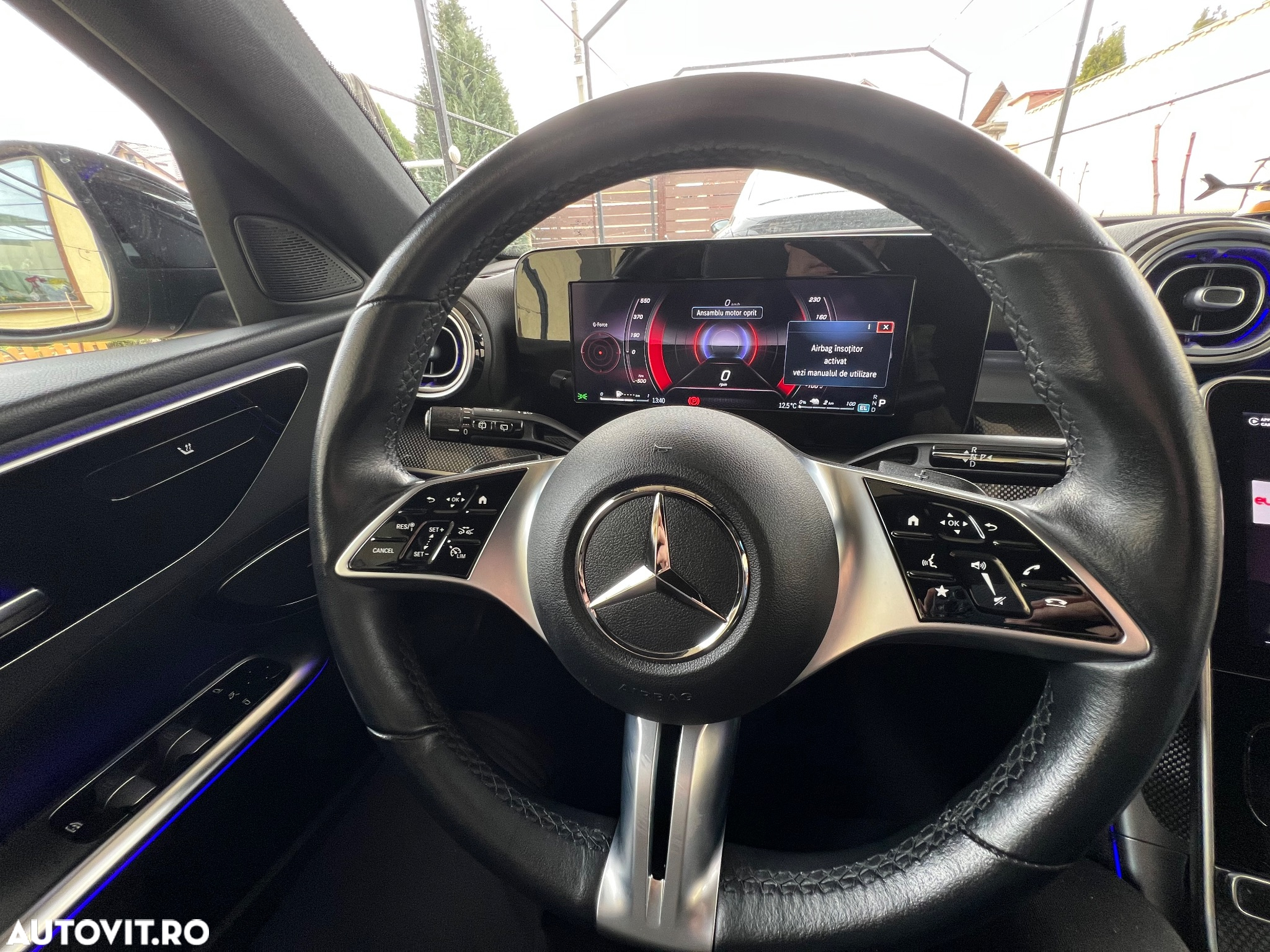 Mercedes-Benz C 300 e T 9G-TRONIC Avantgarde Advanced - 24