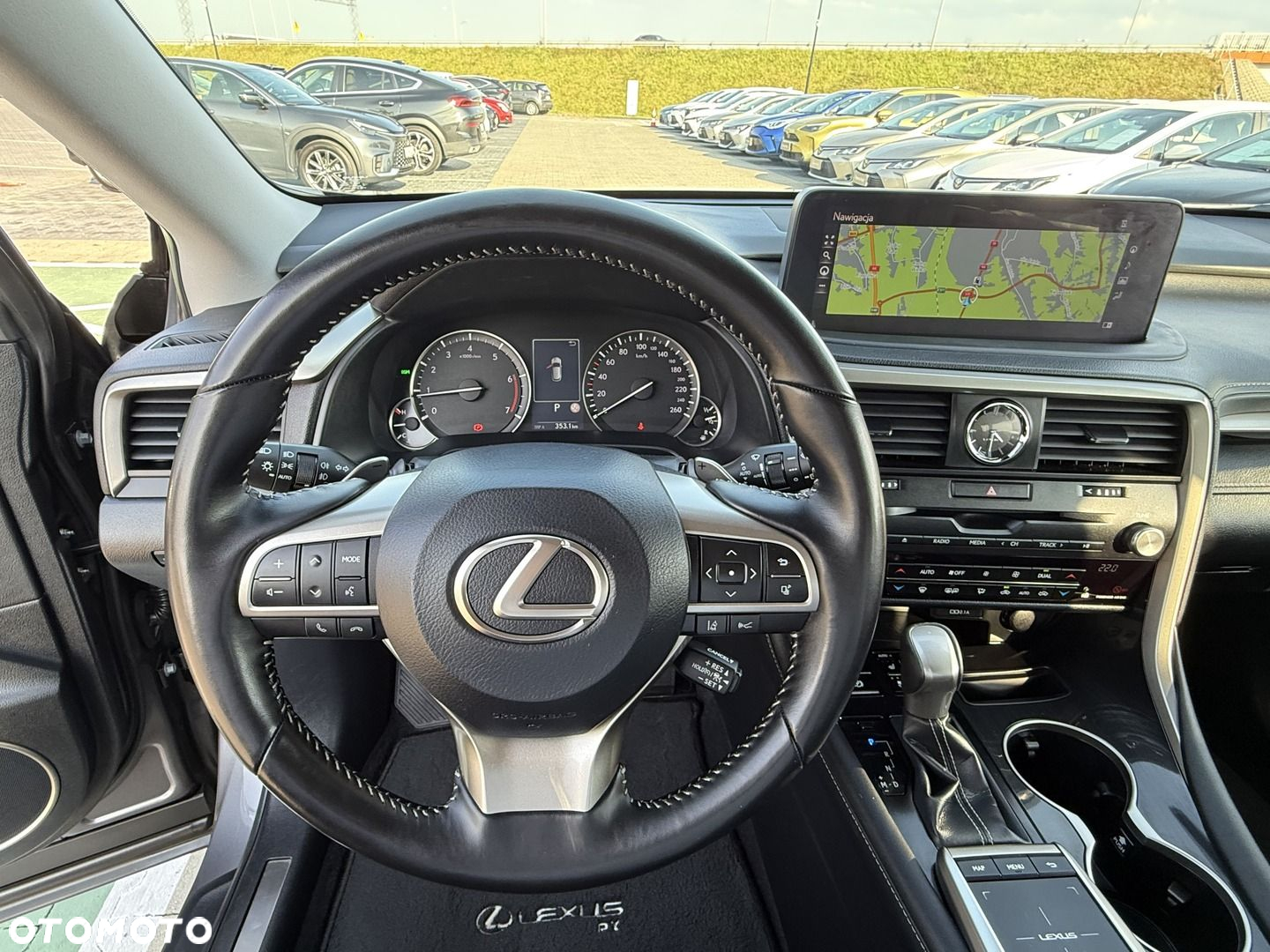 Lexus RX - 14