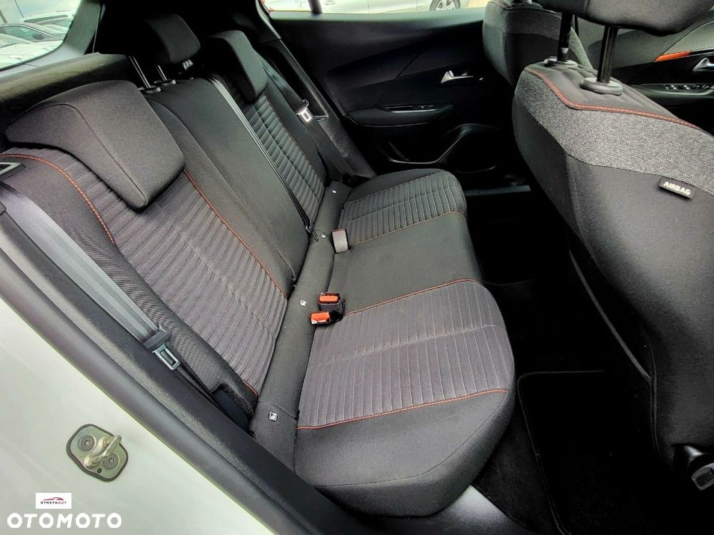 Peugeot 2008 - 7