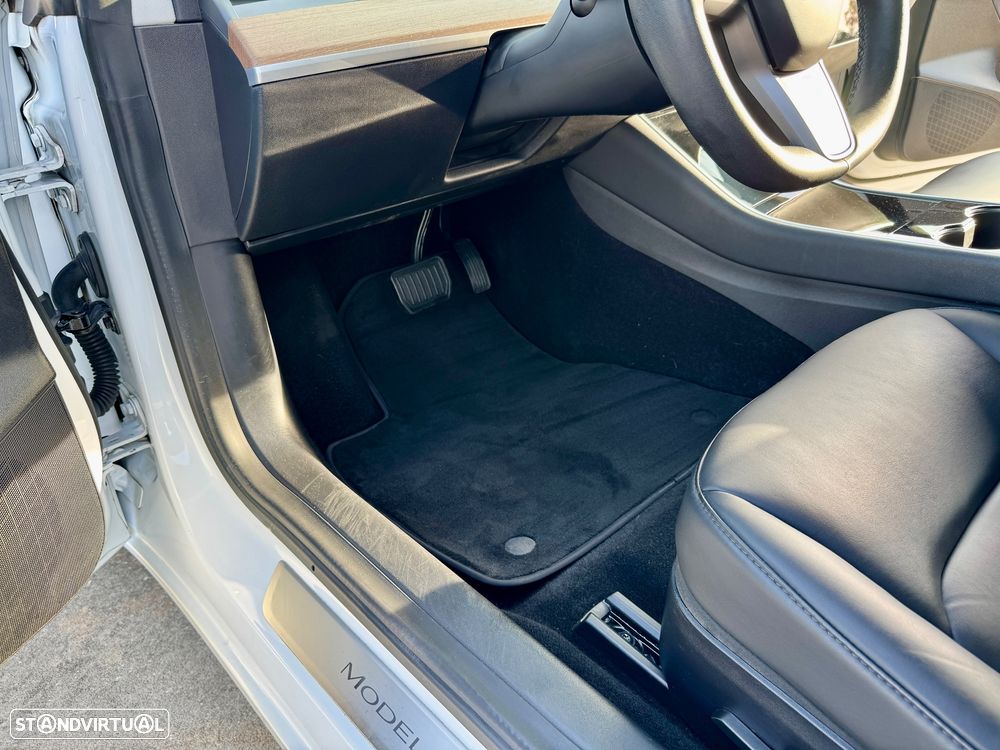 Tesla Model 3 Standard Range Plus RWD - 39