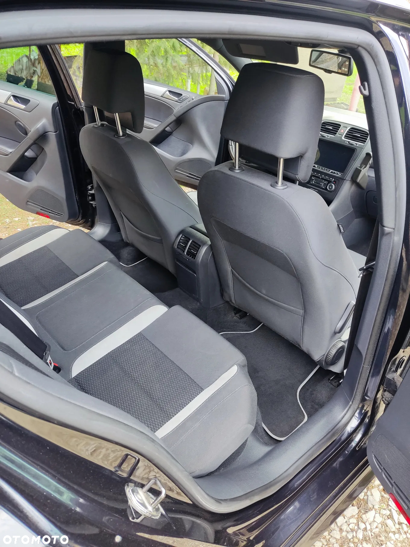 Volkswagen Golf VI 2.0 TSI 4Mot R - 28