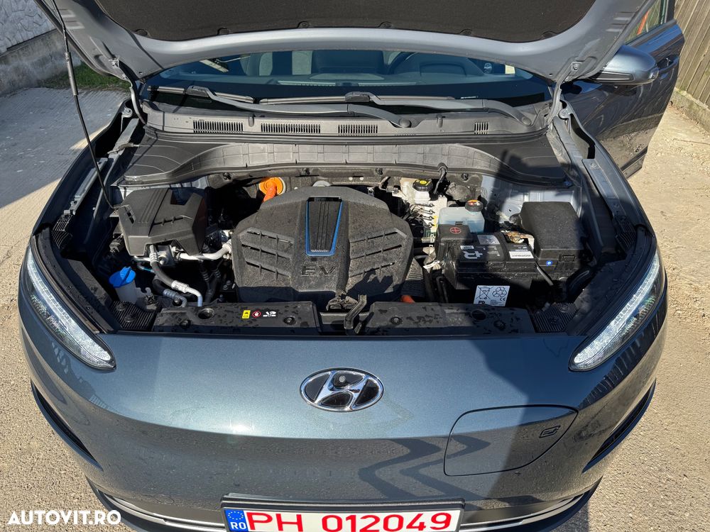 Hyundai KONA - 9