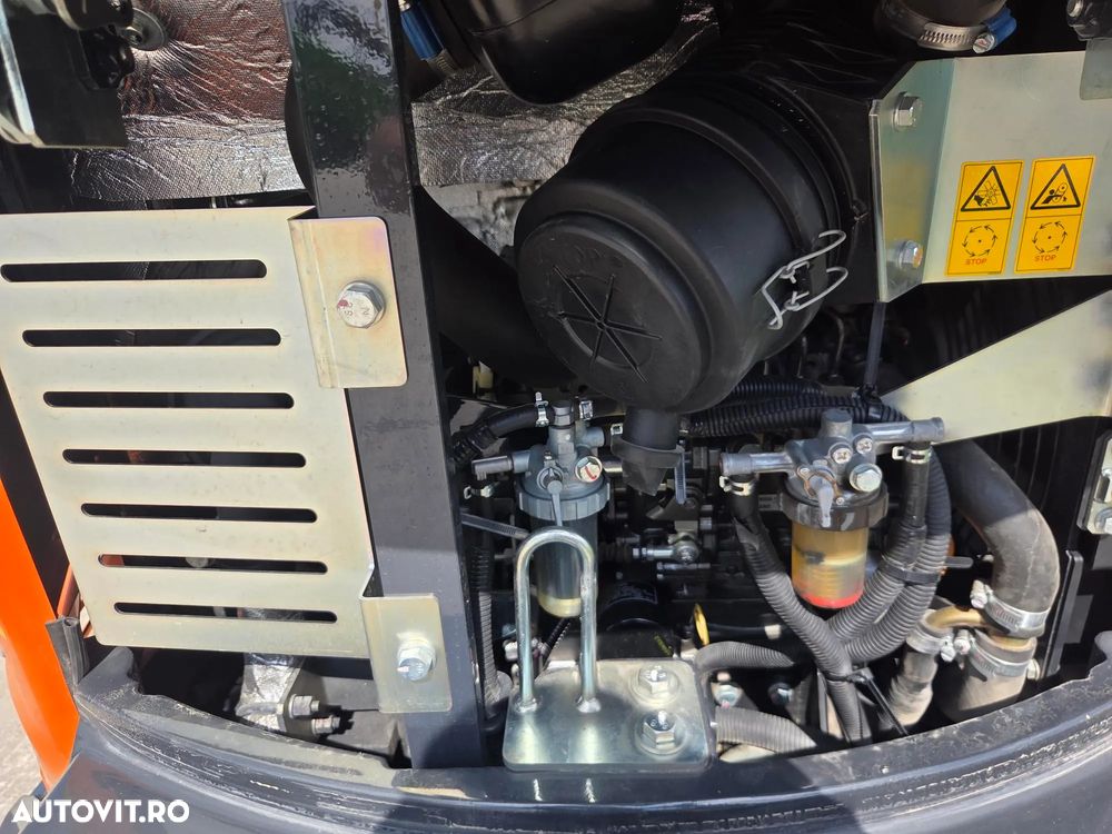 Hitachi ZX26U-6, 2023, 381h, CA NOU, CUPLA RAPIDA mecanica noua+3 cupe noi, Lama nivelare, inst picon pe brate, fara aer cond, latime 1,2m, ad sapare 3m, ridica 1,7t, masa operationala 2,7t, posibil leasing 4 ani-PROMOTIE 32.900 EUR+Tva - 11