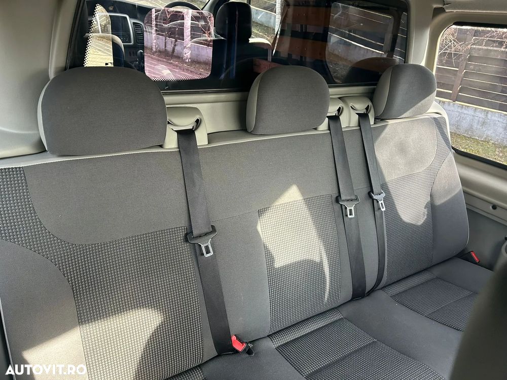 Renault Trafic 2.0 dCi 115 L2H1 - 19