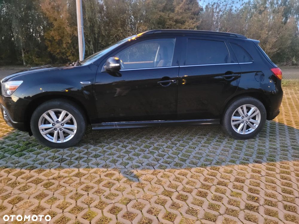 Mitsubishi ASX - 14