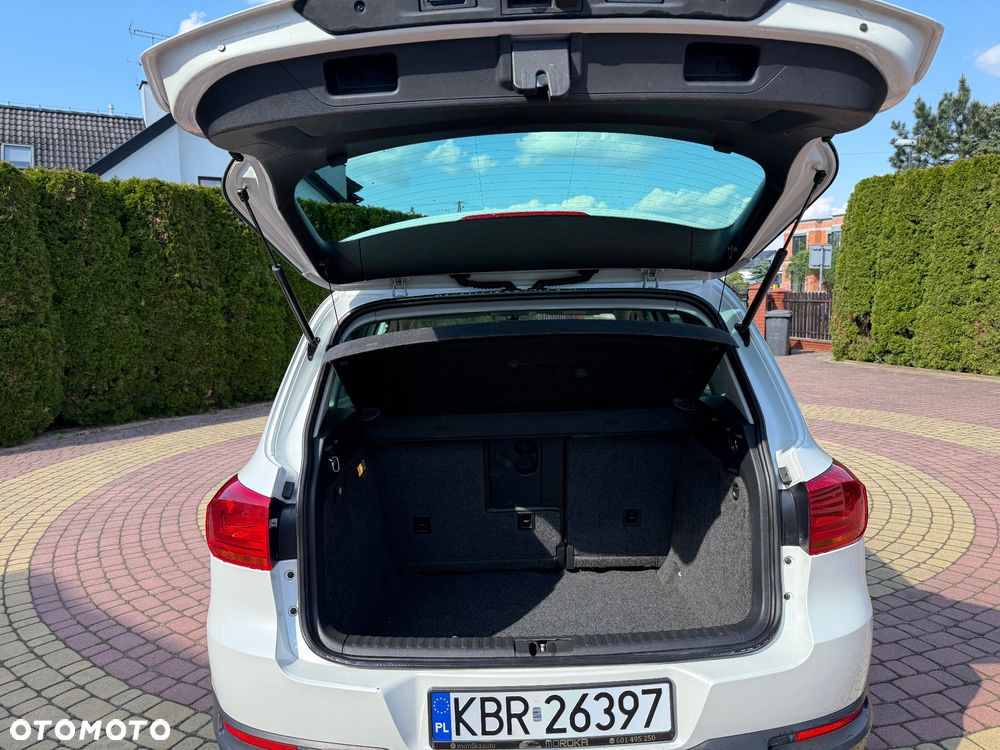 Volkswagen Tiguan 2.0 TDI SCR 4MOTION BlueMotion Technology DSG Track & Style - 19