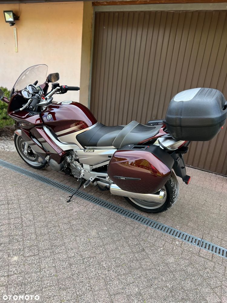 Yamaha FJR - 20