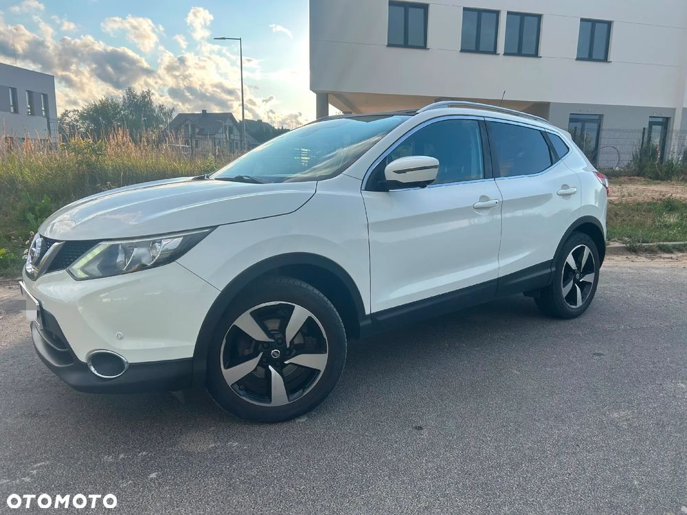 Nissan Qashqai - 2