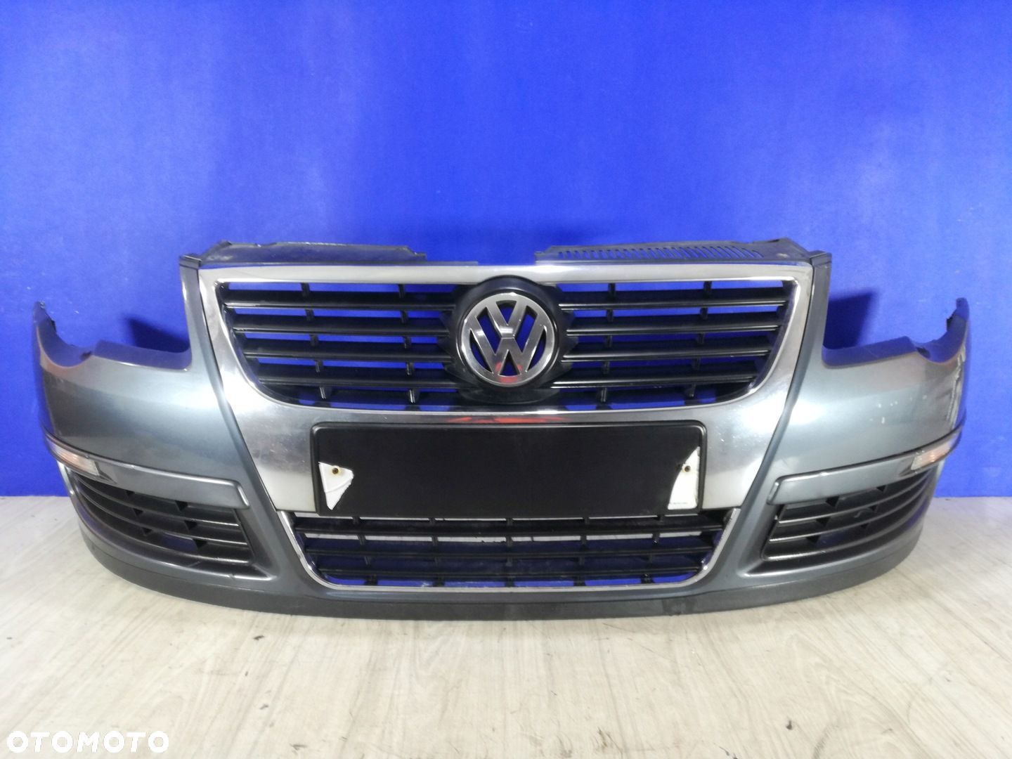 VW Passat B6 zderzak grill przód przedni 05/10 - 1