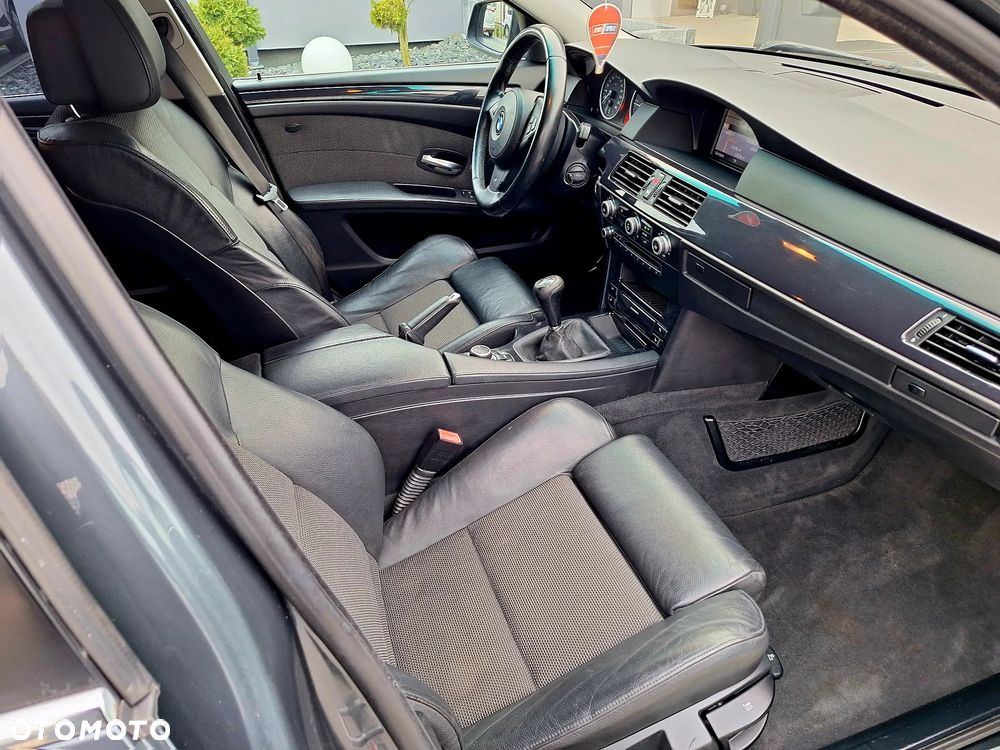BMW Seria 5 520d Edition Fleet Sport - 22