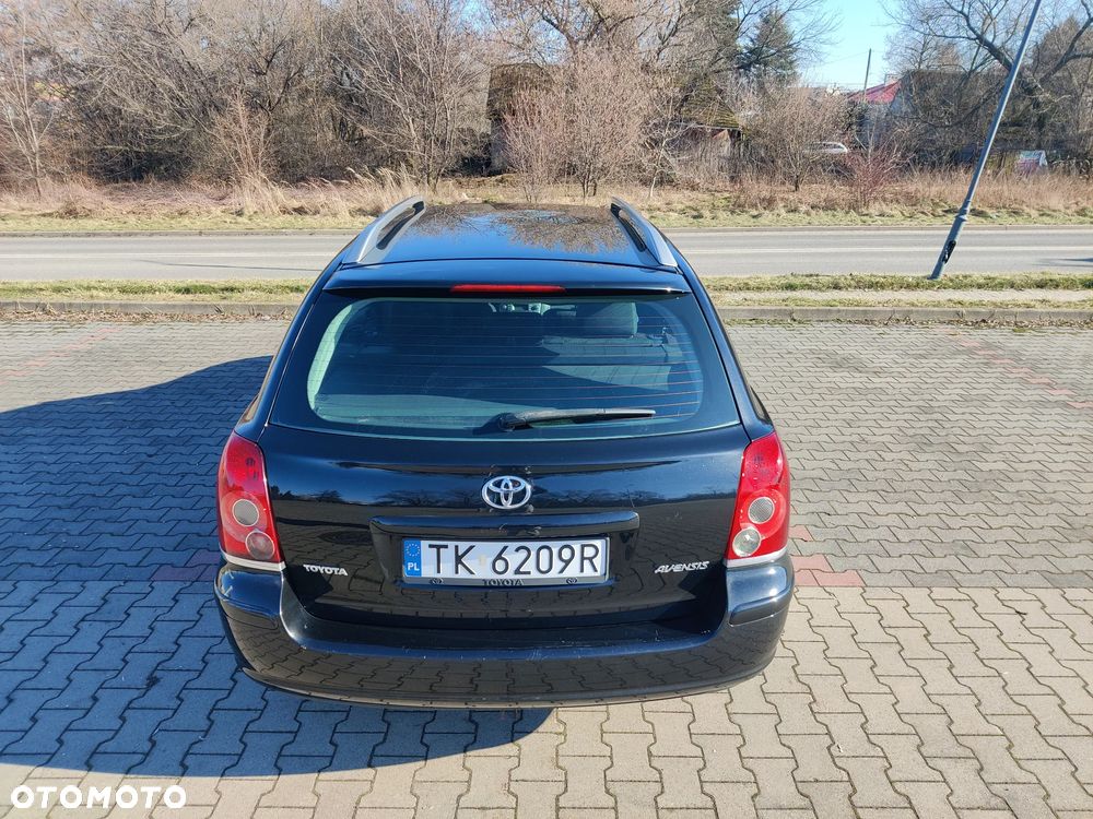 Toyota Avensis 1.8 VVT-i Sol - 8