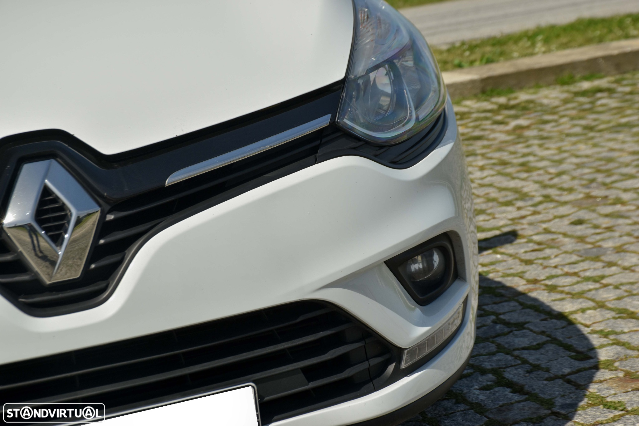 Renault Clio - 8