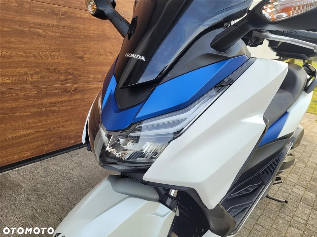 Honda NSS - 4