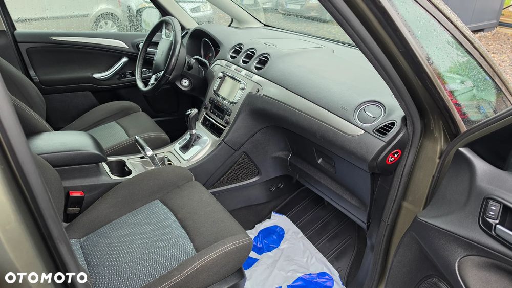 Ford S-Max 2.0 TDCi DPF Titanium - 15