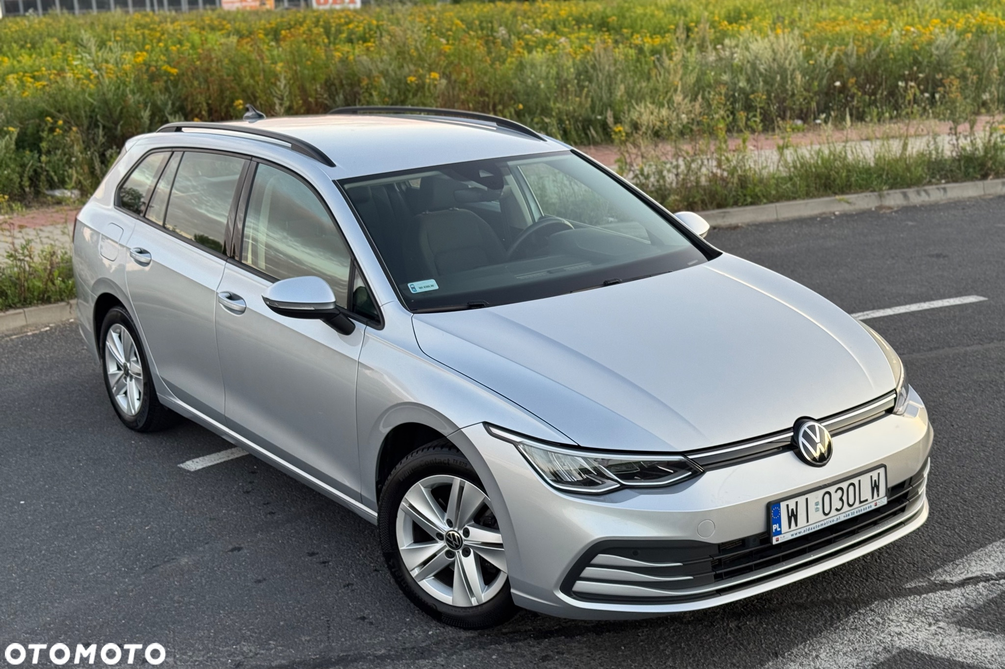 Volkswagen Golf VIII 1.5 TSI EVO Life - 11