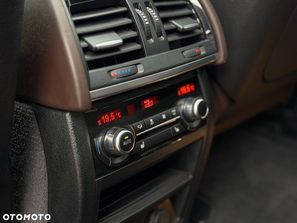 BMW X5 - 21