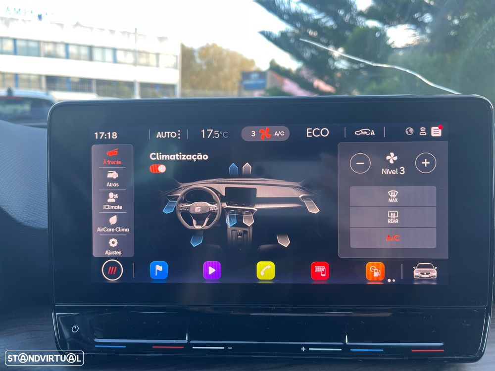 SEAT Leon 1.4 e-Hybrid Xcellence DSG - 49