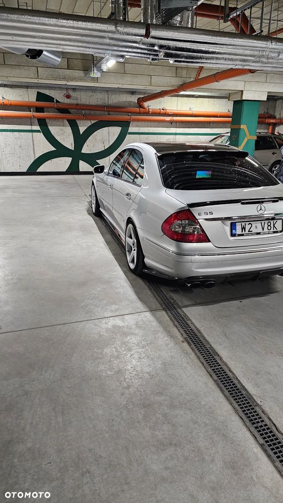 Mercedes-Benz Klasa E 55 T AMG - 7
