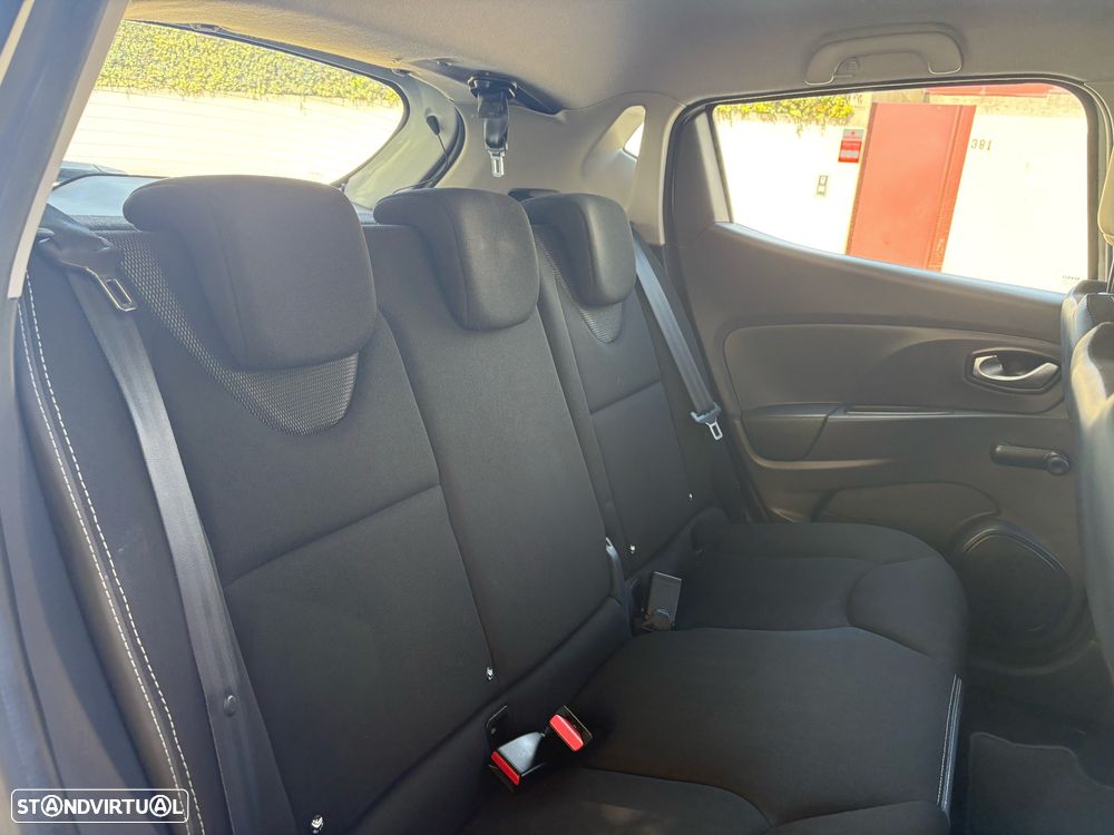 Renault Clio 1.5 dCi Dynamique S - 18