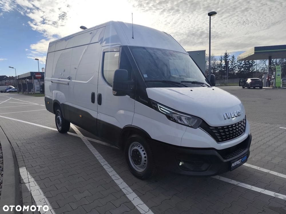 Iveco Daily 35S18 - 6
