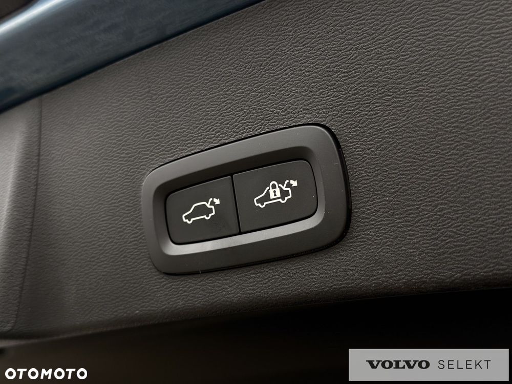 Volvo XC 40 - 12