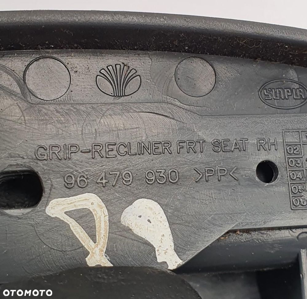RĄCZKA SIEDZENIA PRAWY PRZÓD CHEVROLET MATIZ II 96479930 - 4