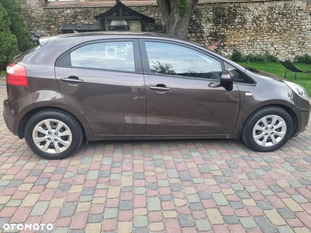 Kia Rio 1.2 Dream-Team Edition - 19