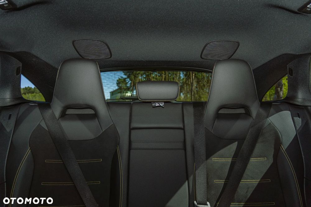 Mercedes-Benz CLA - 23