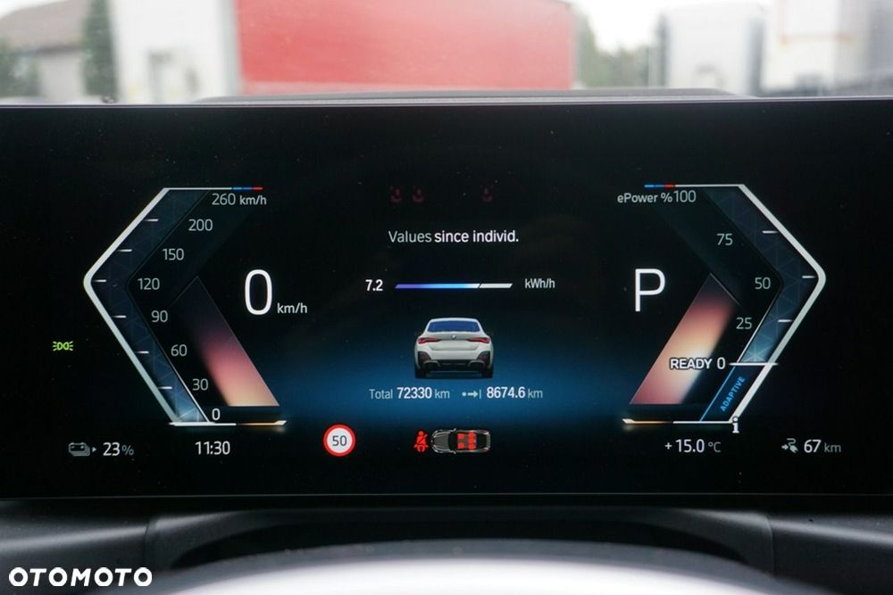 BMW i4 - 13