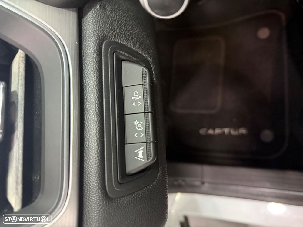 Renault Captur BLUE dCi 115 INTENS - 16