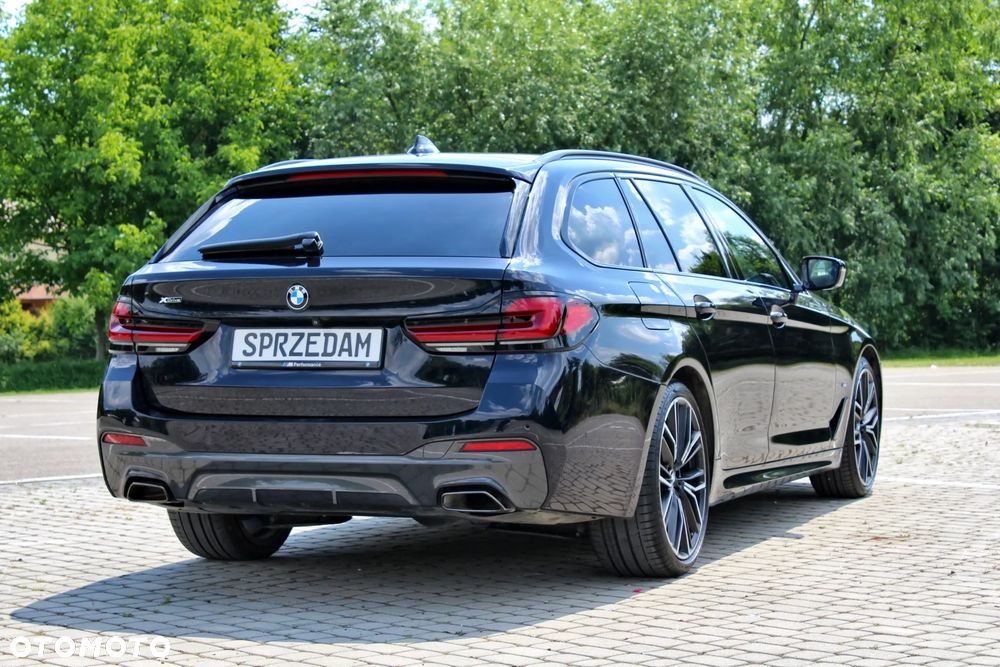 BMW Seria 5 520d xDrive M Sport sport - 14