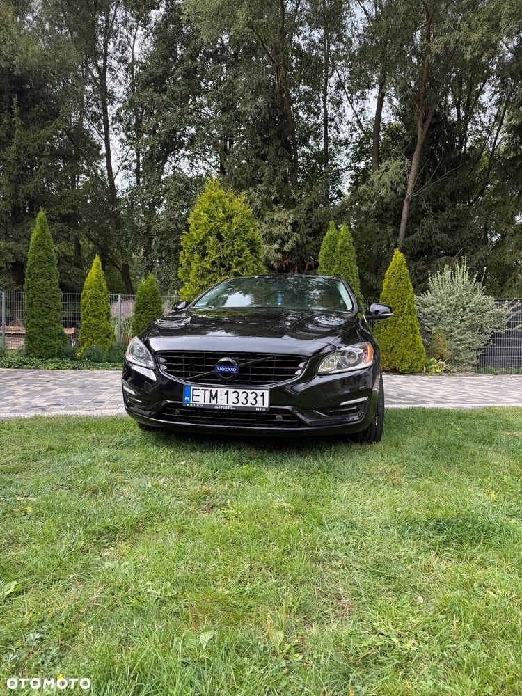 Volvo S60 T5 Momentum - 2