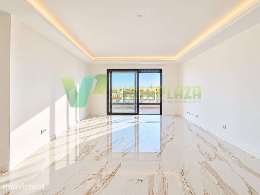 Exclusivo T3 no Último Piso com Vista Mar Deslumbrante e Terraço Pr... - Grande imagem: 4/32