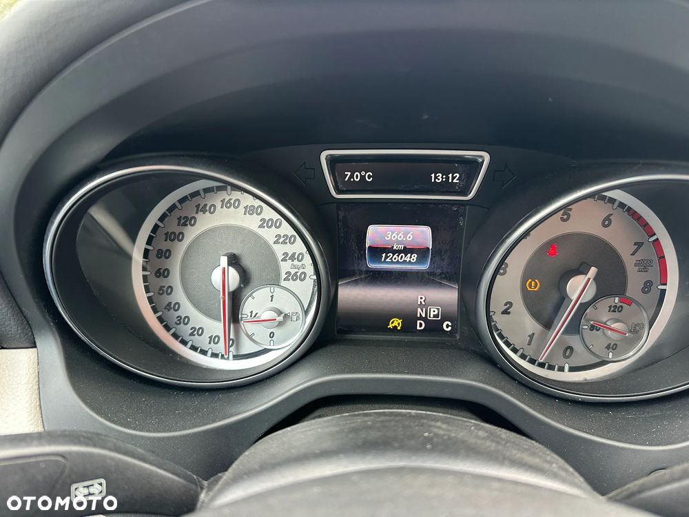 Mercedes-Benz CLA 200 7G-DCT Peak Edition - 21