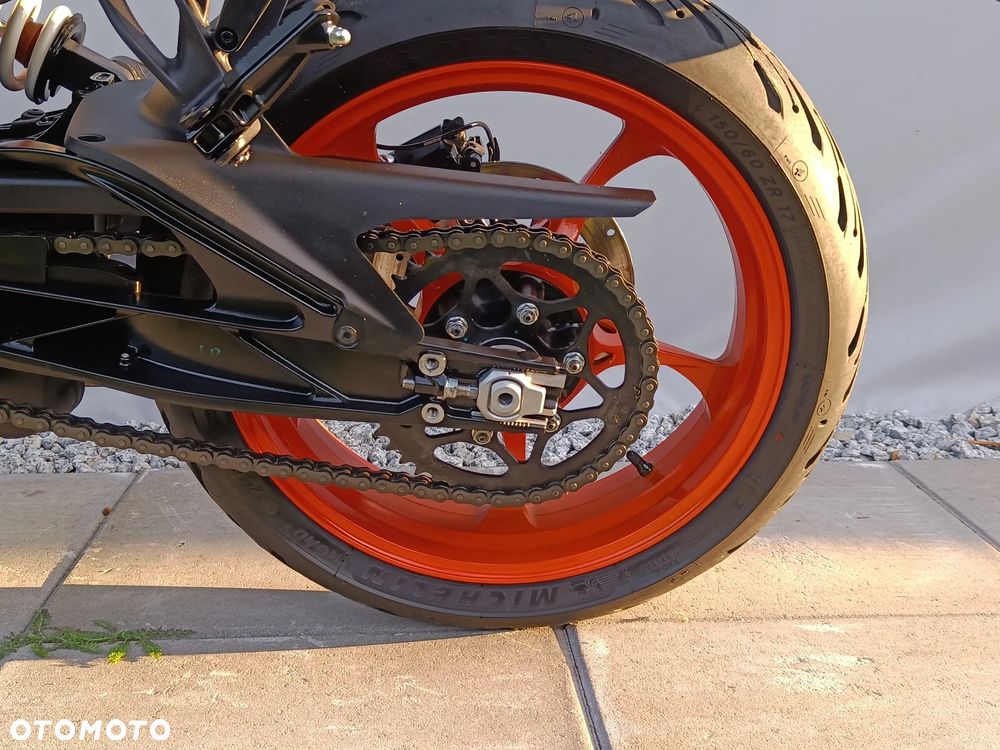 KTM Duke 125 - 25