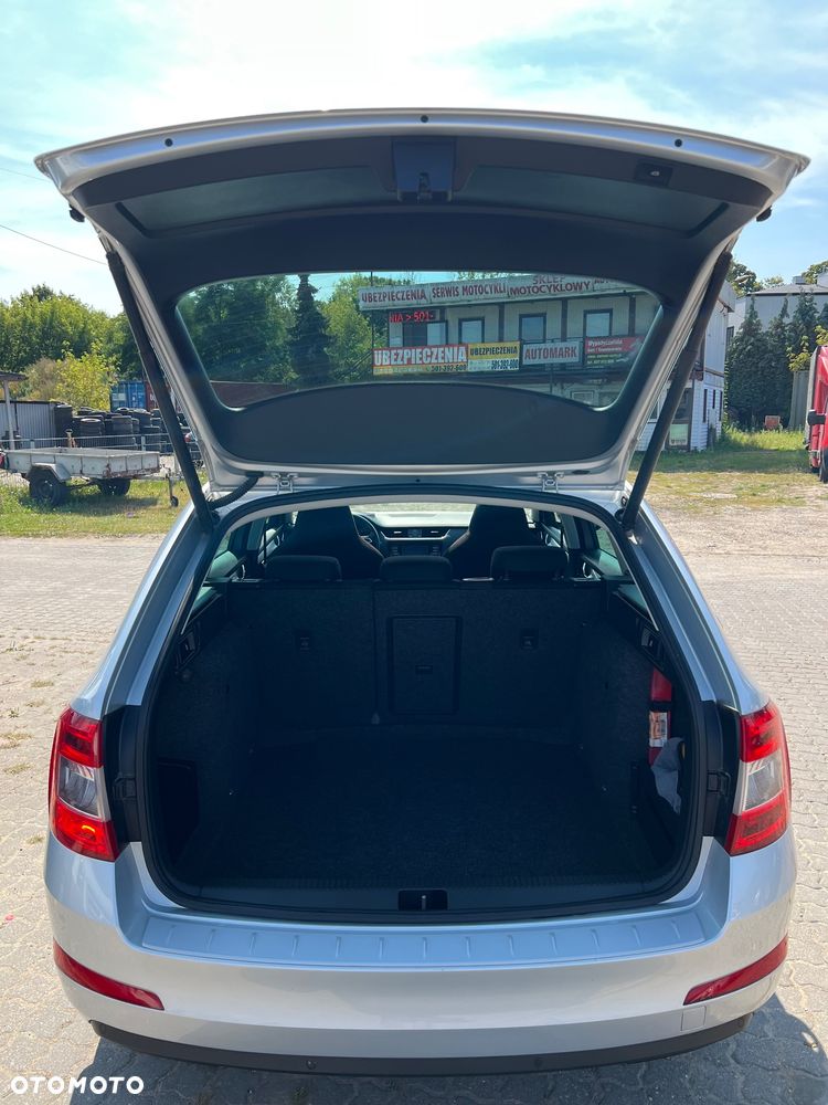 Skoda Octavia - 8