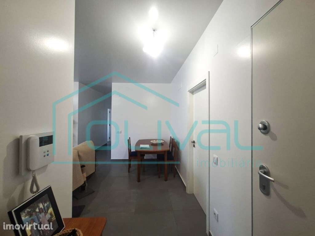 Apartamento T3 com Excelente Áreas - Grande imagem: 3/27