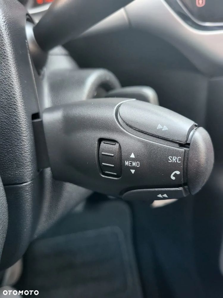 Citroën C3 1.4 Exclusive - 21