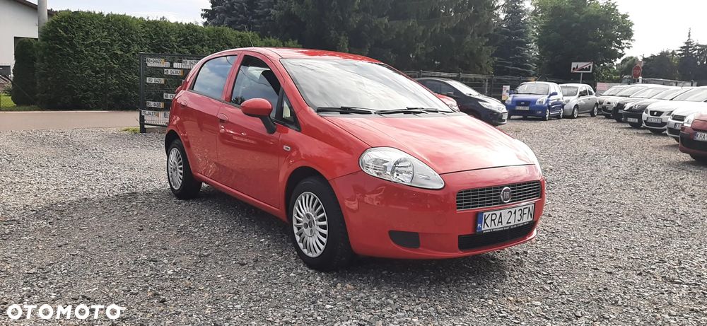 Fiat Grande Punto - 15