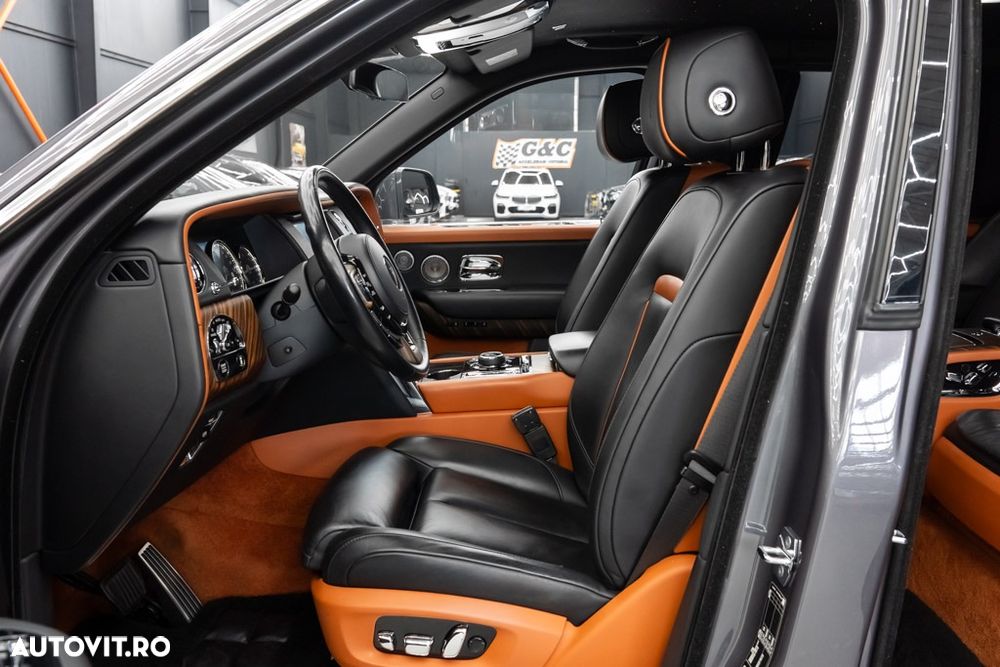 Rolls-Royce Cullinan Standard - 16