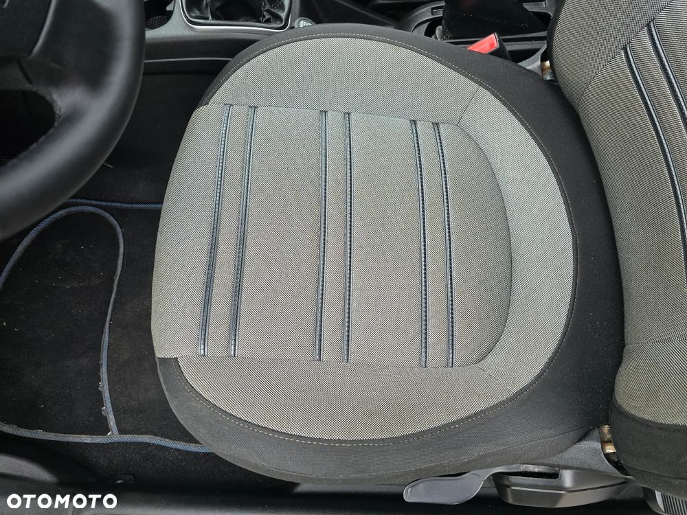 Fiat Punto Evo ver-1-4-16v-dynamic - 23