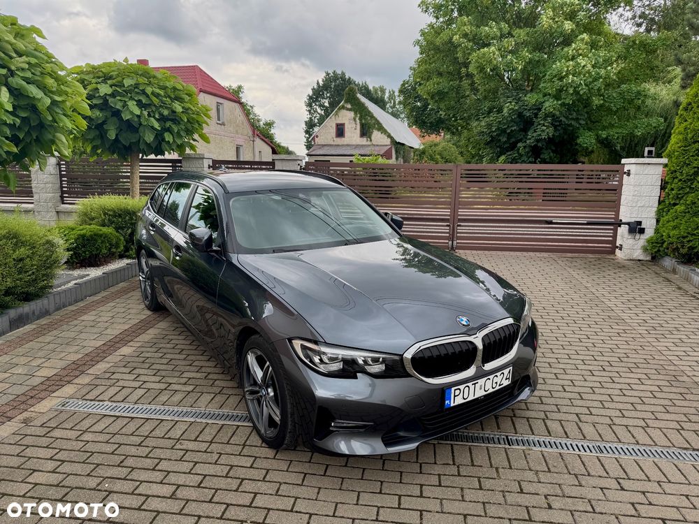 BMW Seria 3 320d Sport - 1