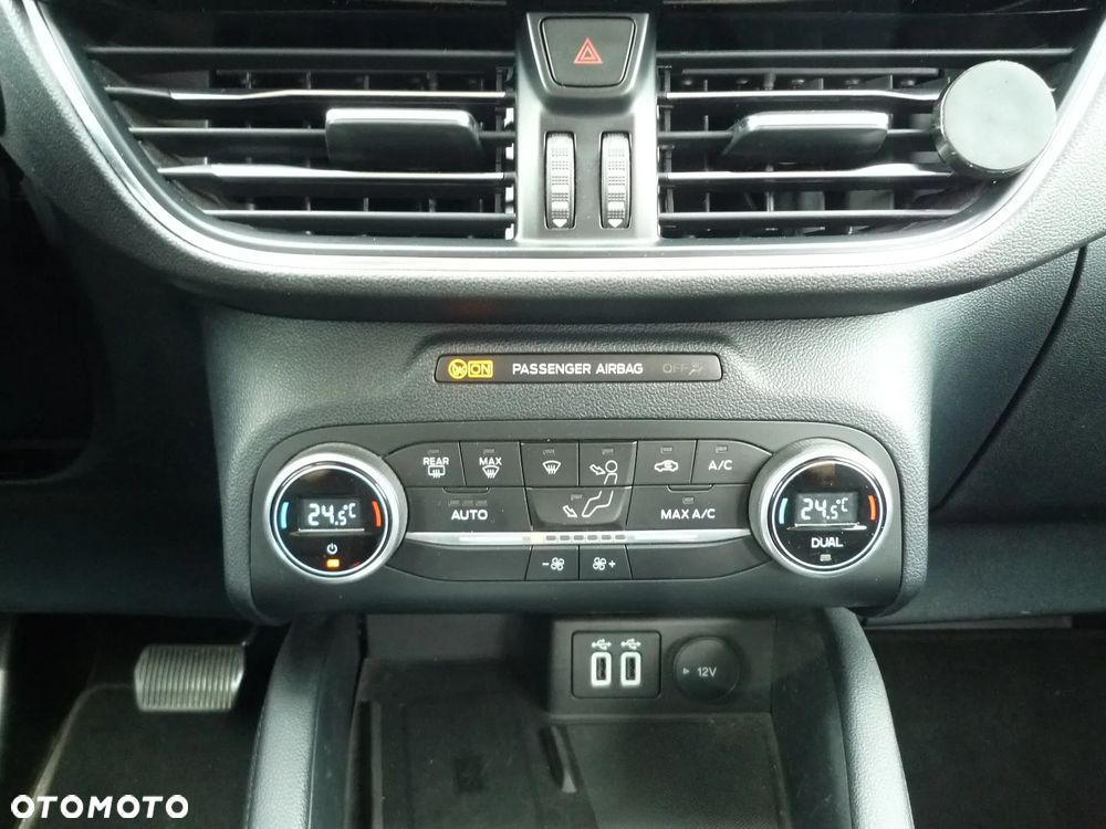 Ford Kuga 1.5 EcoBlue FWD Titanium - 19