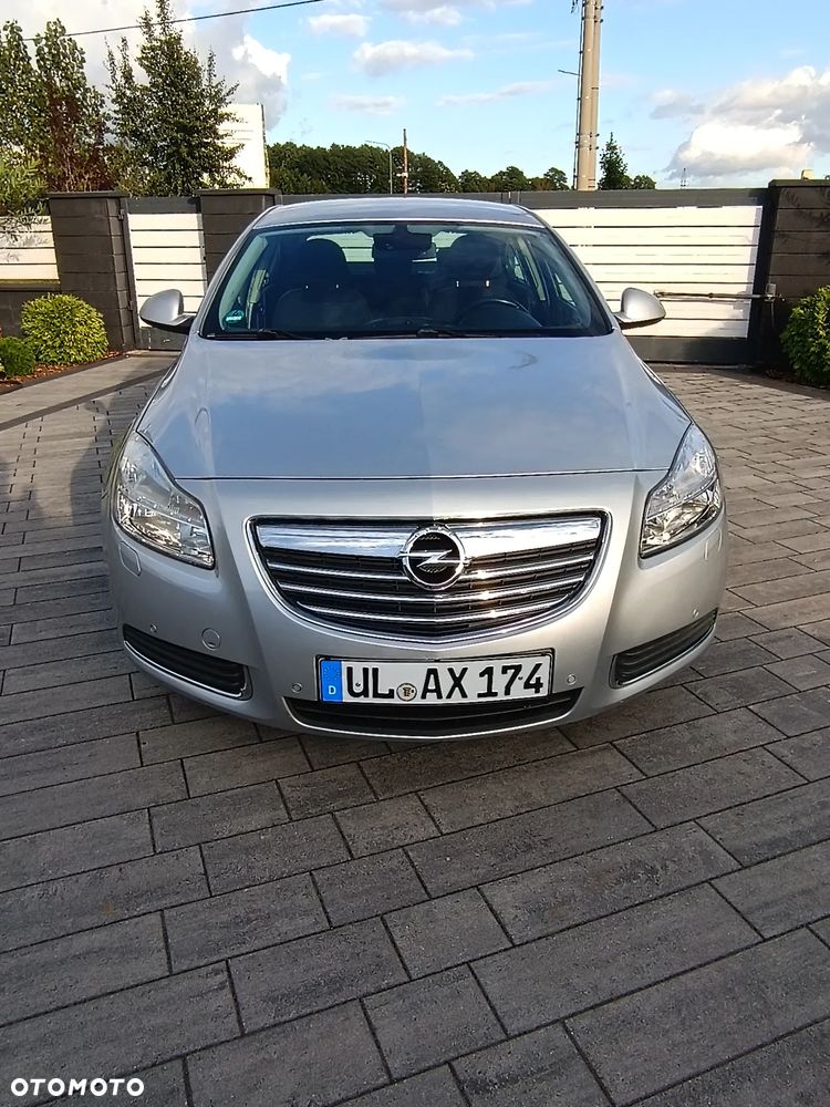 Opel Insignia 1.8 - 3