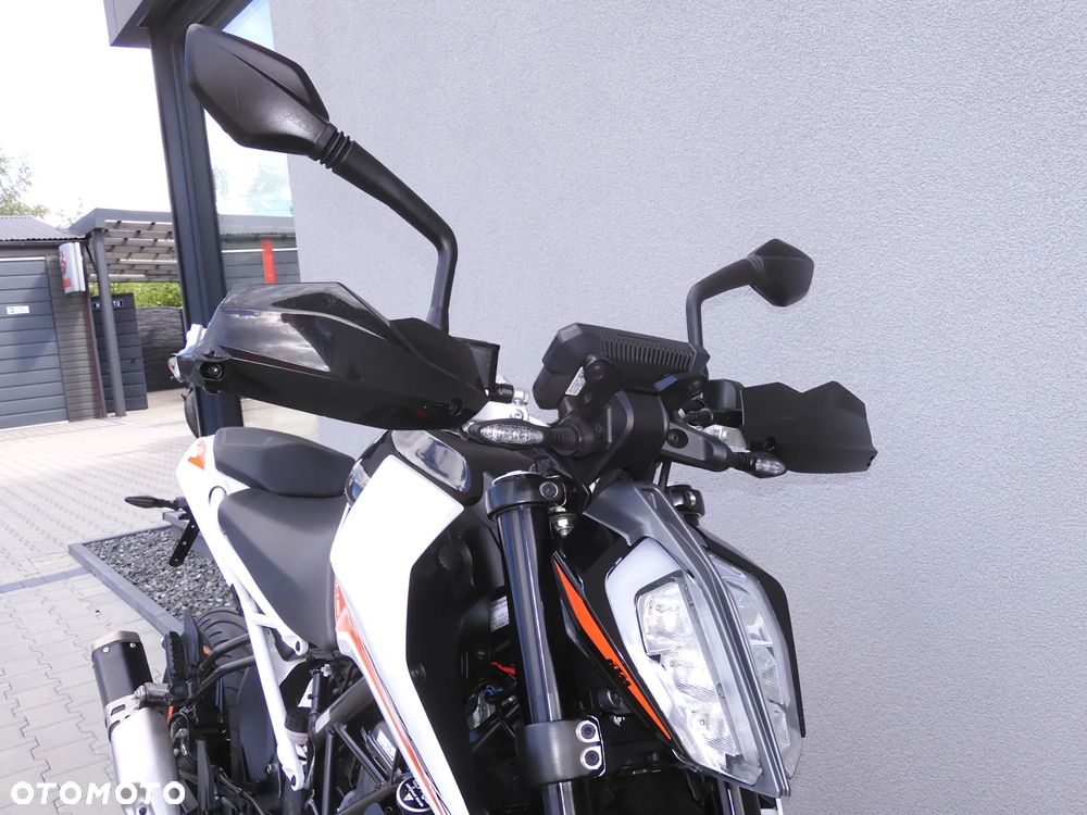KTM Duke 390 - 3
