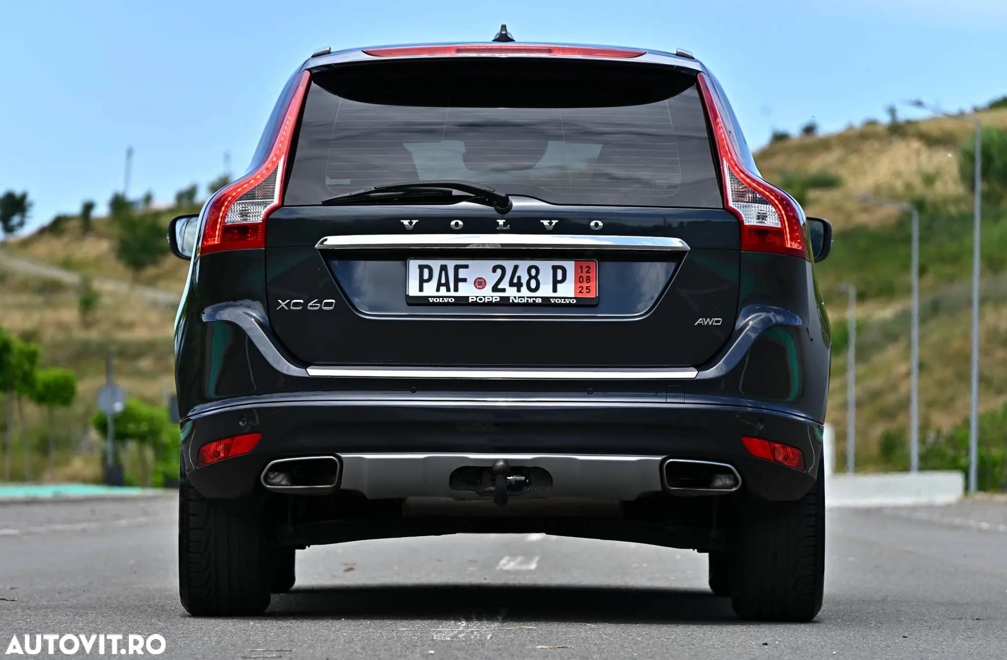 Volvo XC 60 D5 AWD Geartronic Summum - 16