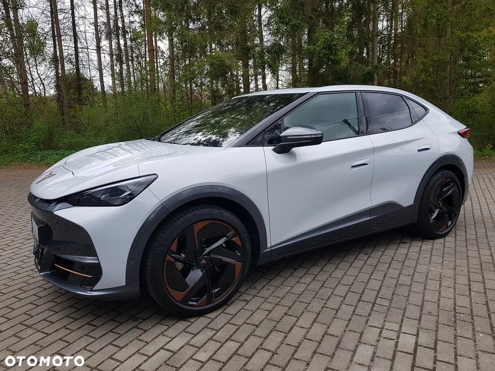 Cupra Tavascan - 3